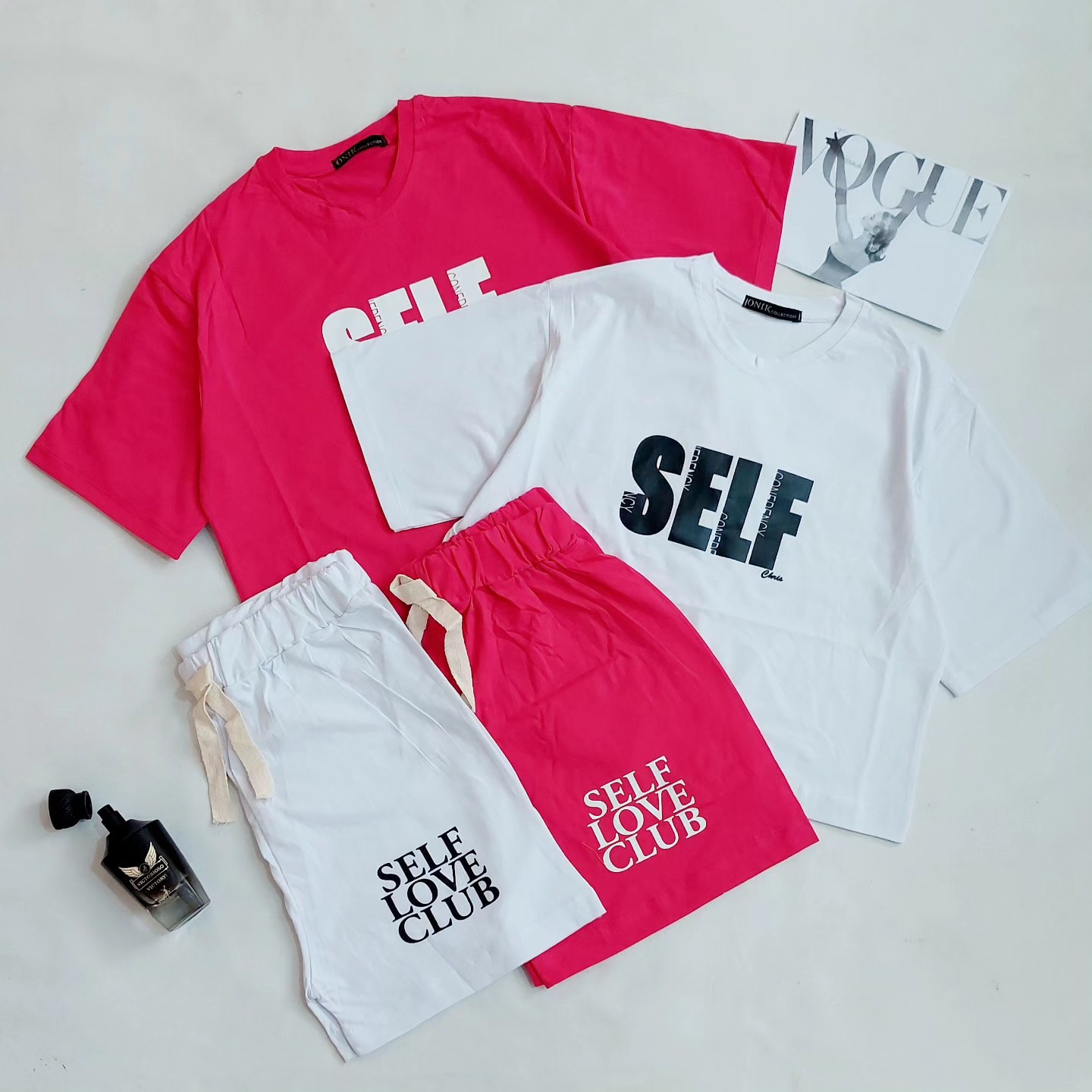 ست کراپ و شورتک طرح self