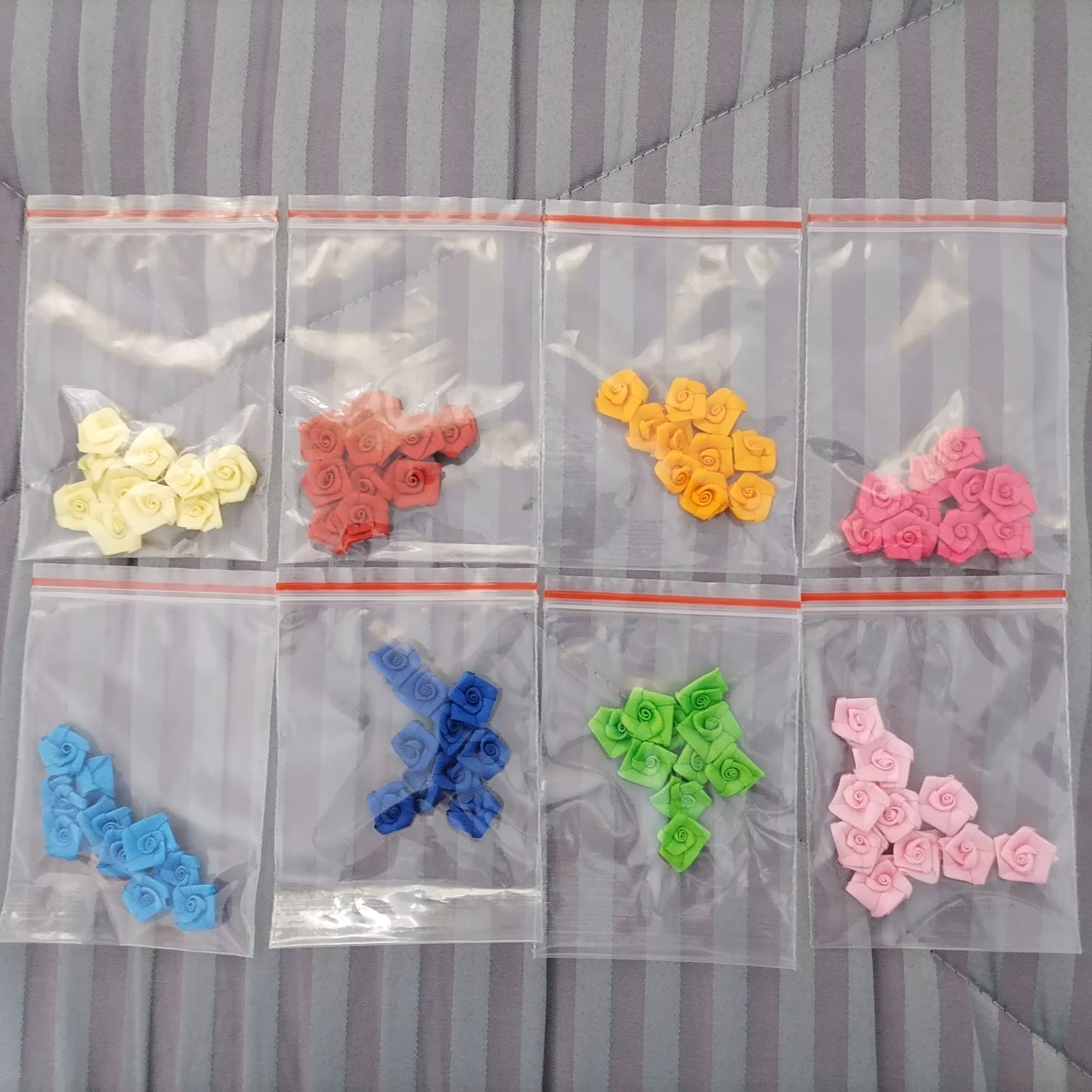 گل رز روبانی بسته 10عددی