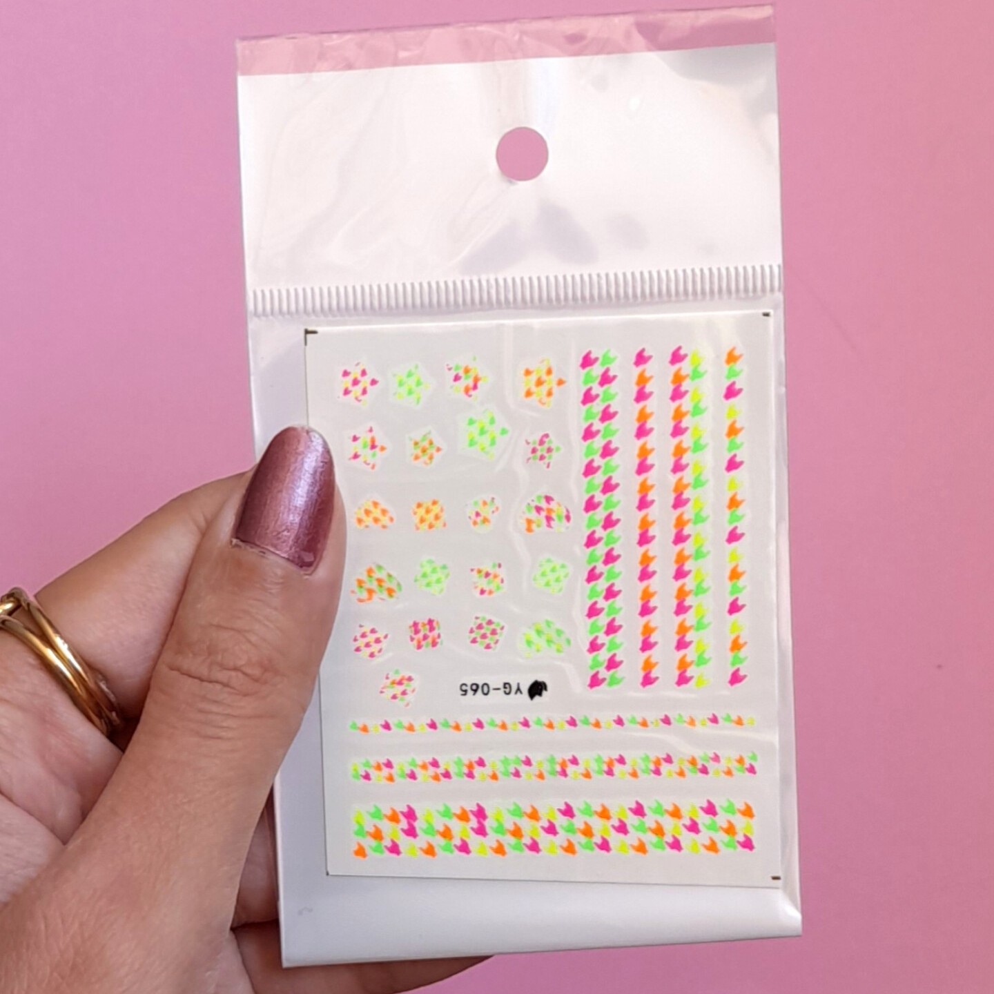 لنز ناخن طرح شماره 20