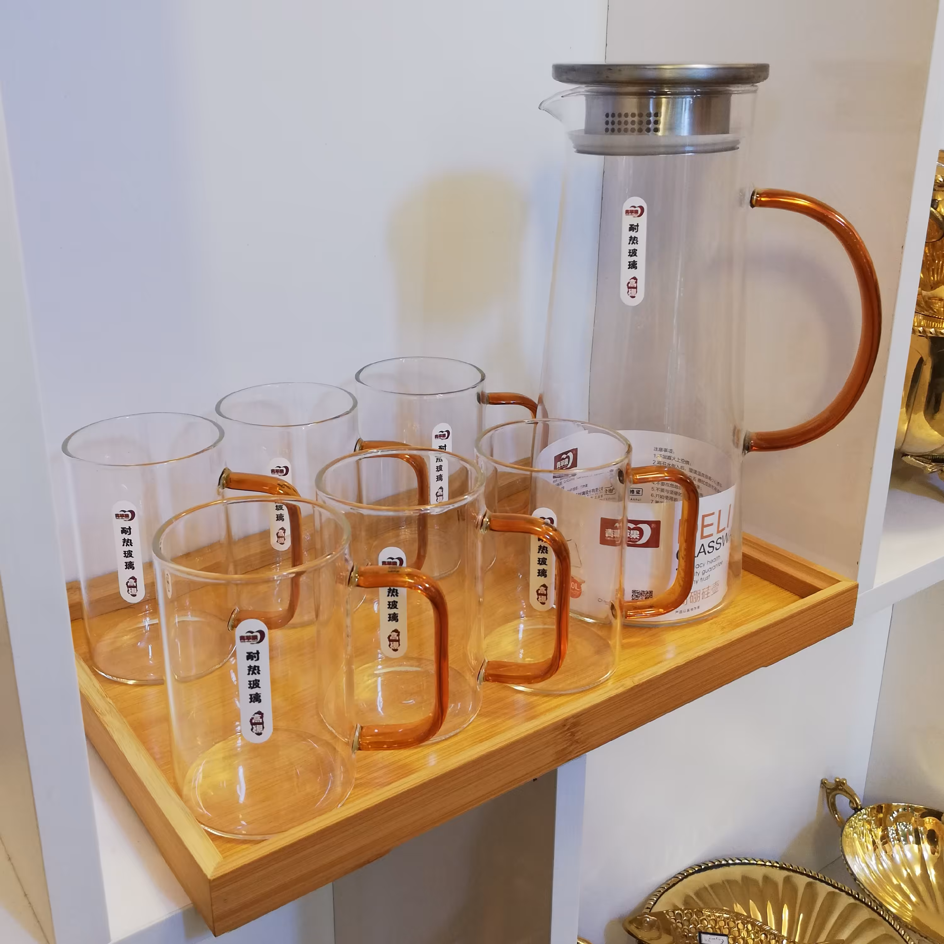 ست پارچ و لیوان بهمراه سینی بامبو 