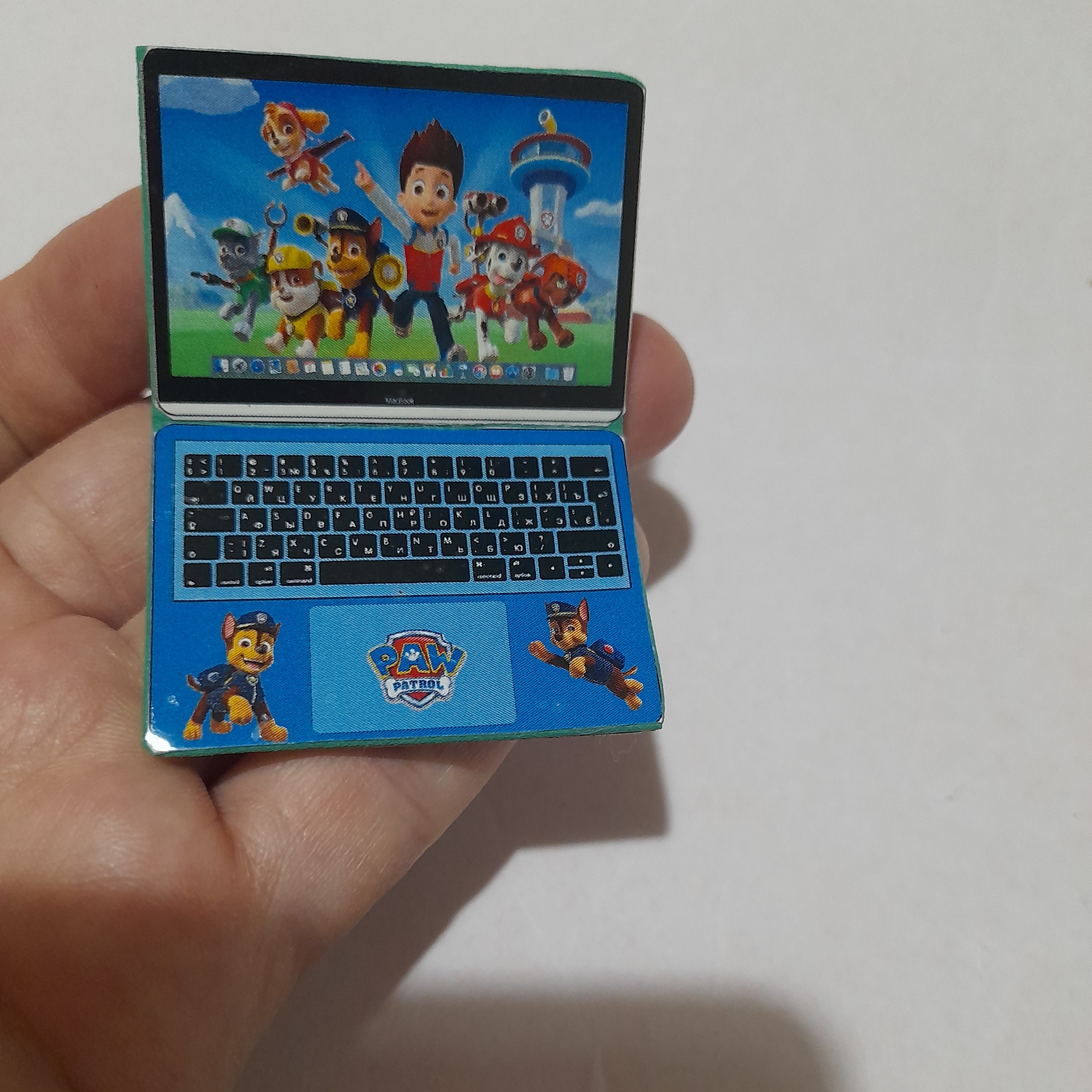 مینیاتوری لپ تاب سگ های نگهبان