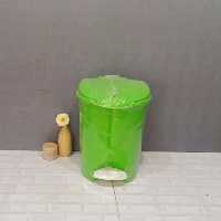 سطل زباله پدالی 3 مرجان دوجداره محصول ناصرپلاستیک تهیه شده از موادنو باکیفیت 