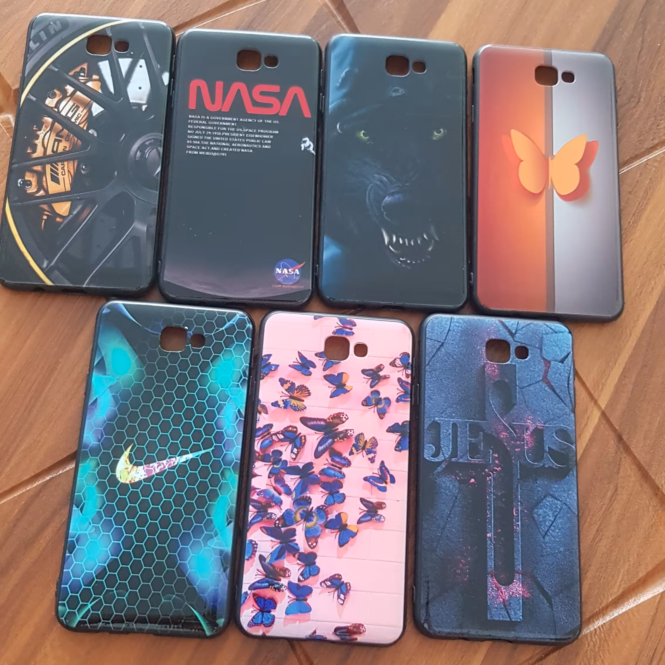 کاور طرح دار j7prim