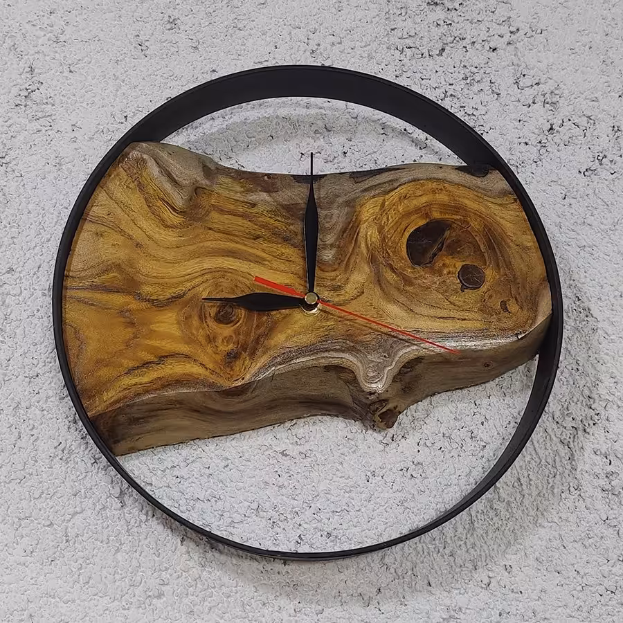 ساعت دیواری روستیک چوب توت و قاب فلزی قطر 30 سانت