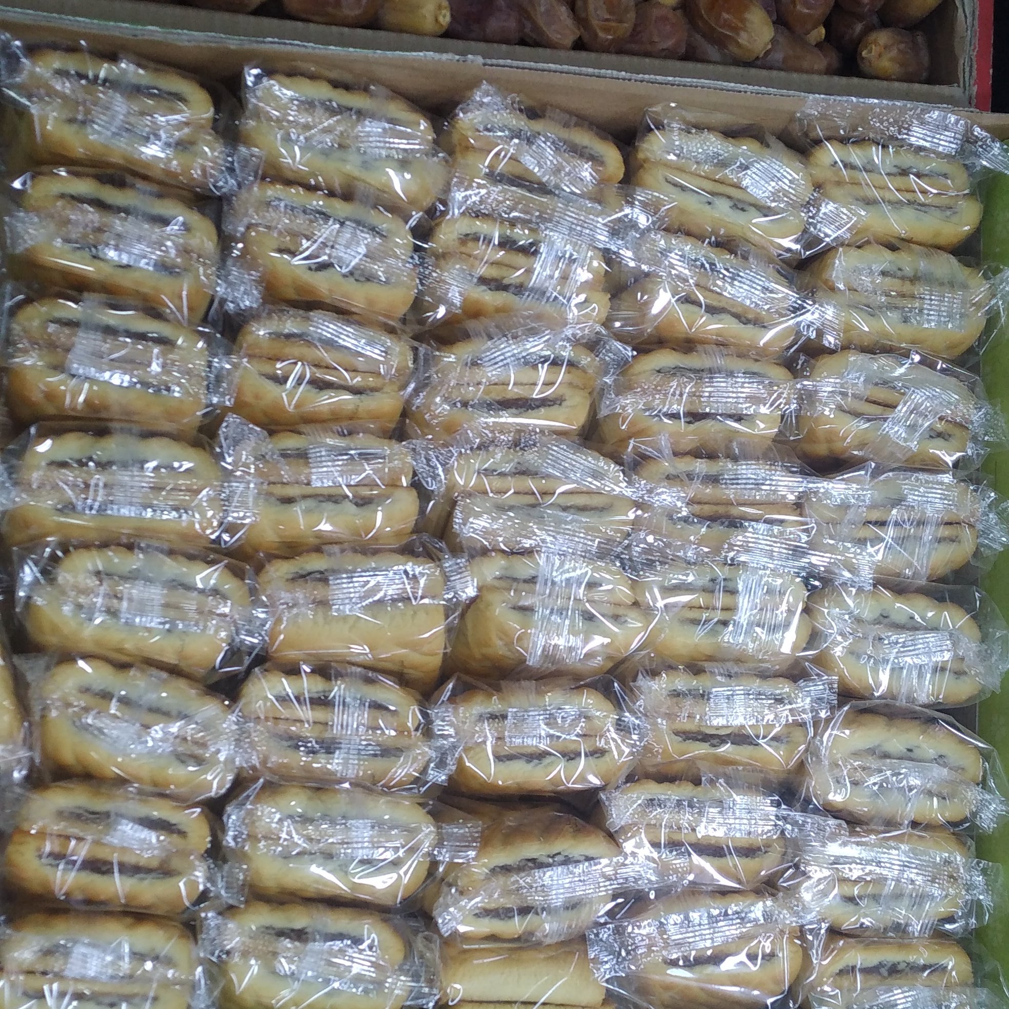 کلمبه رفسنجان خرمایی  کلوچه 2عددی خوشمزه و  تازه بسته بندی 1کیلویی