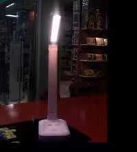 چراغ مطالعه شارژی سه حالت نور