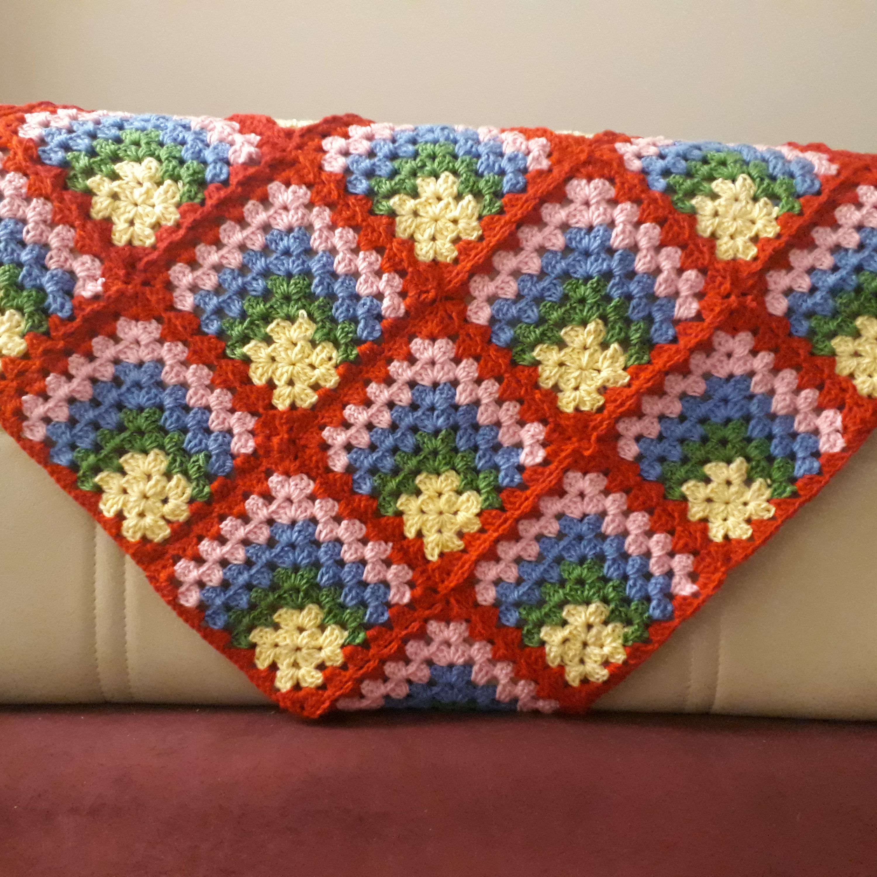 شال مبل موتیفی