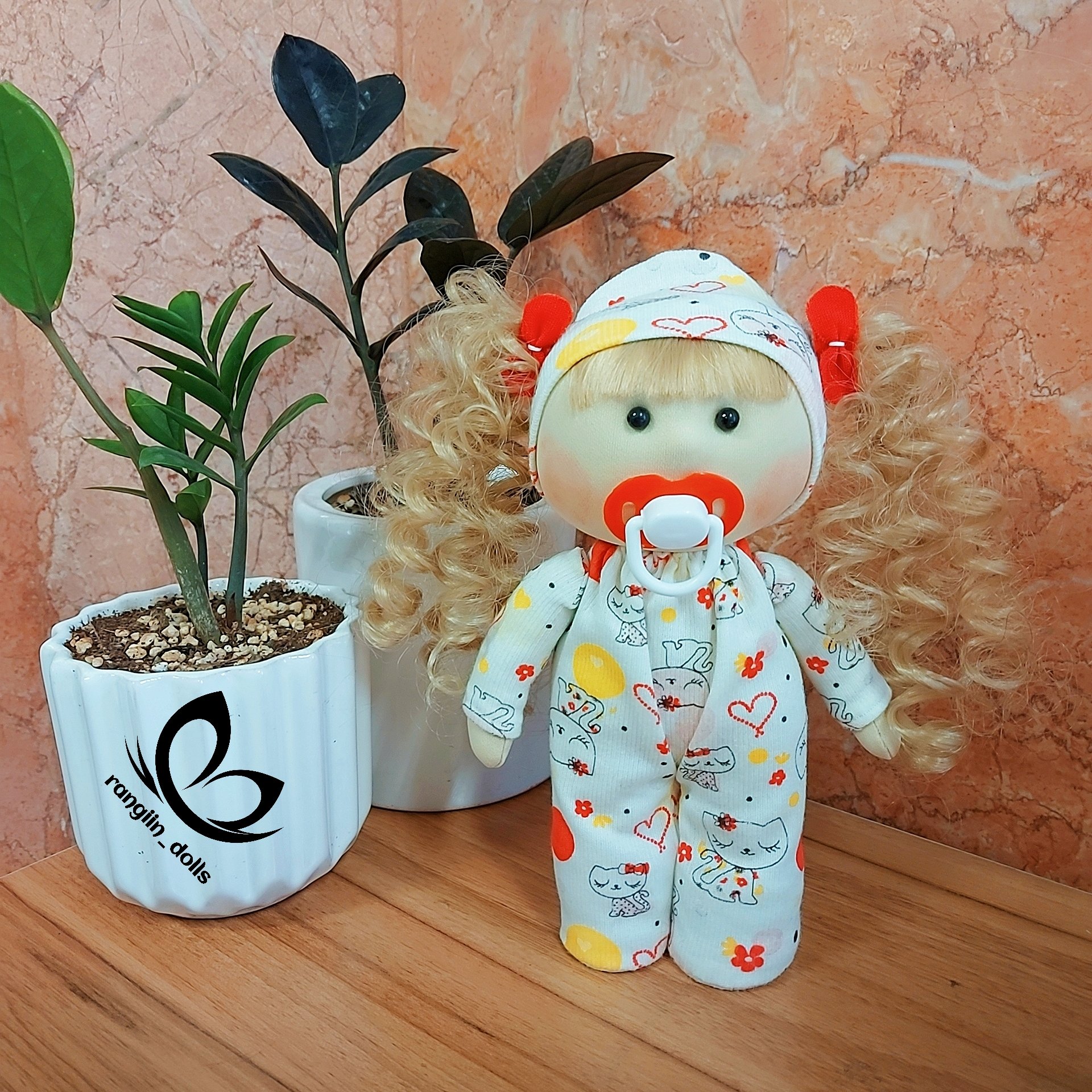 عروسک نی نی 22 سانتی مو فرفری