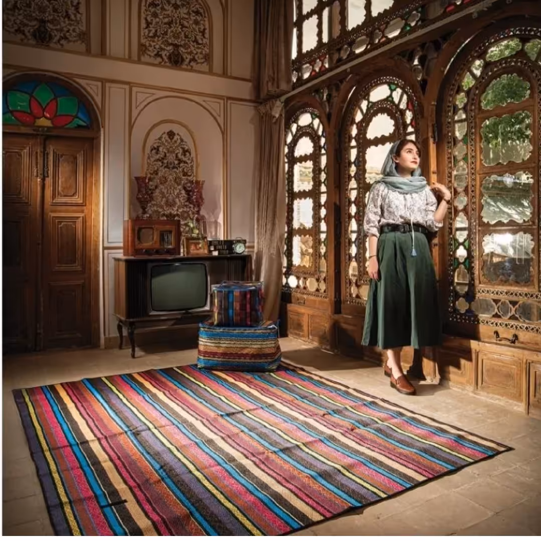 زیرانداز  جاجیم چهارده  نفره با ابعاد 190درسه مترونیم(هفت متری) جهت کوهنوردی و پارک و مسافرت و سبک و راحت و کم حجم