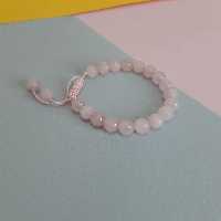 دستبند سنگ رزکوارتز طبیعی برزیلی گرد سایز 8 کیفیت درجه یک