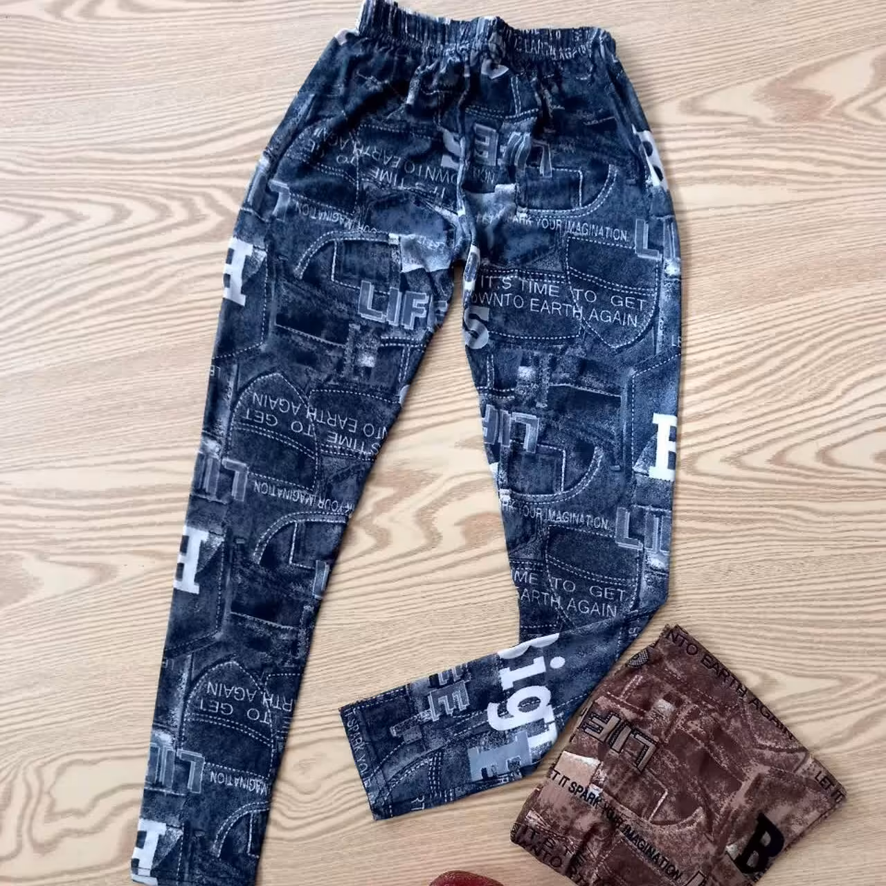 ساپورت گیاهی دخترانه  🏃ارسال رایگان 🏃نرم و لطیف کیفیت عالی شلوار راحتی دخترانه 