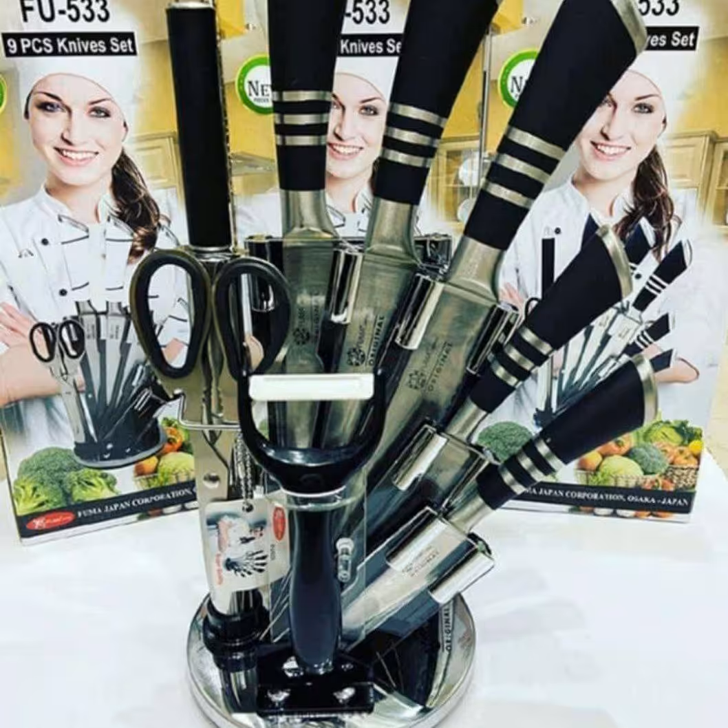 سرویس کارد و ساطور پایه چرخشی
✔️مارک فوما
✔️مشکی سفید استیل
✔️فوما 600