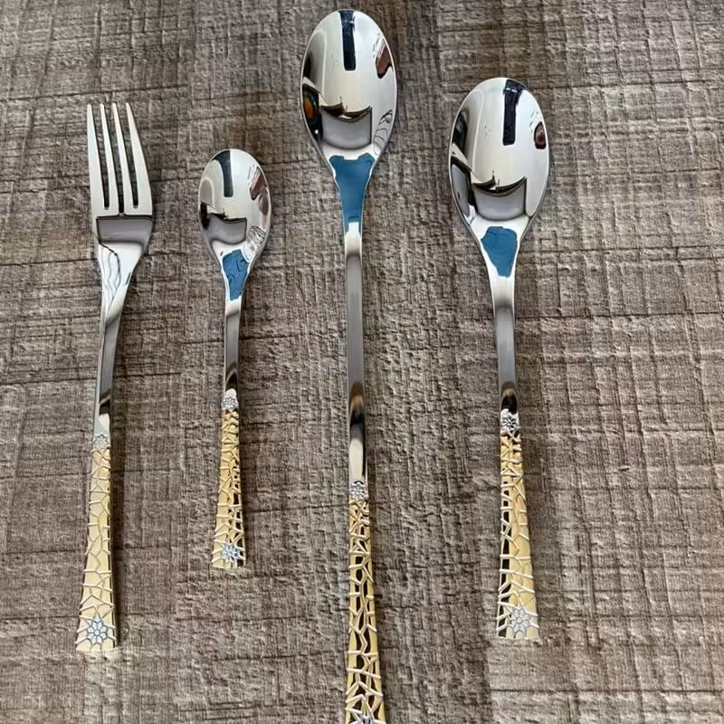 سرویس قاشق و چنگال               12 نفره 