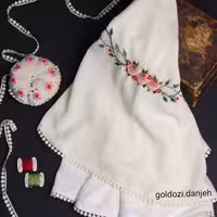 رومیزی گرد گلدوزی شده با بهترین متریال