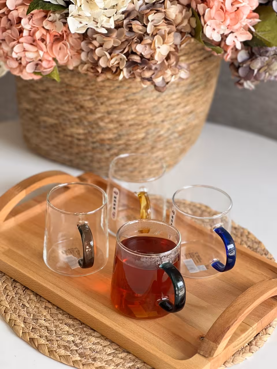 لیوان پیرکس دسته دار دلی DELI مدل 4 تایی دسته رنگی