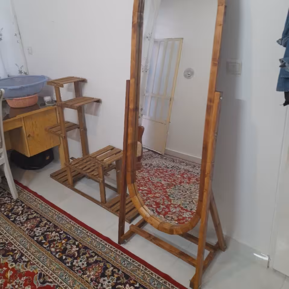 قاب آینه چوبی گنبدی ،قاب اینه چرخشی ،قاب اینه طبقه دار ،قاب آینه ،قاب آینه قدی ،قاب آینه فانتزی