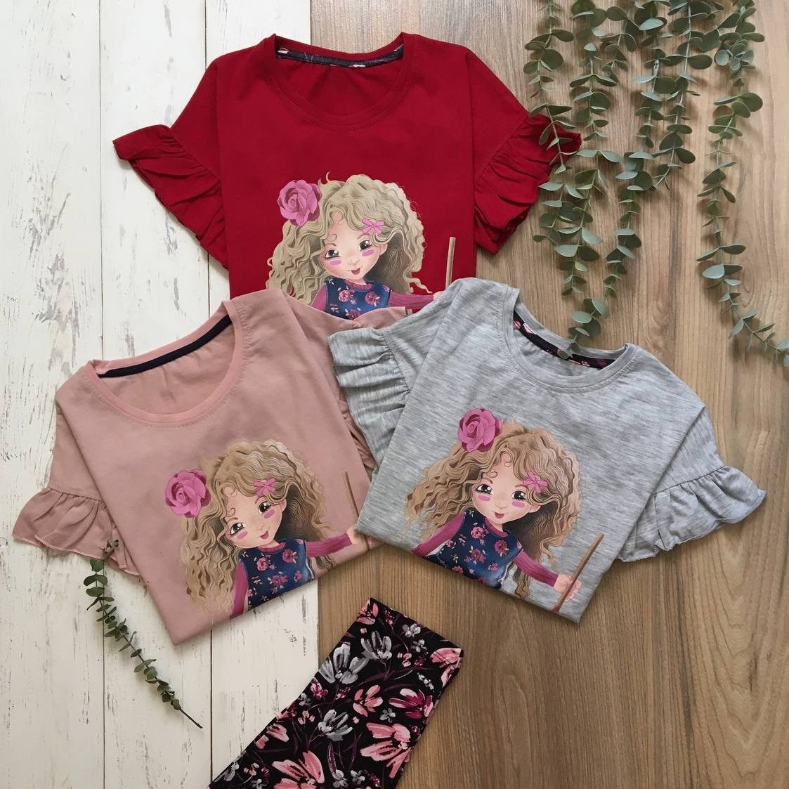 تیشرت شلوارک لارا