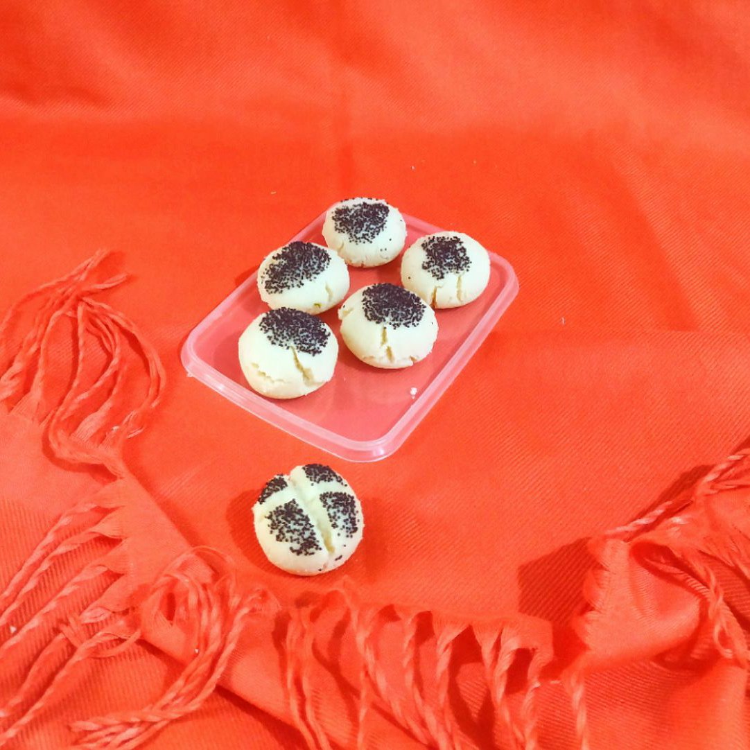 شیرینی قندی ساده خُرفه ای خانگی (0٫5کیلویی)
