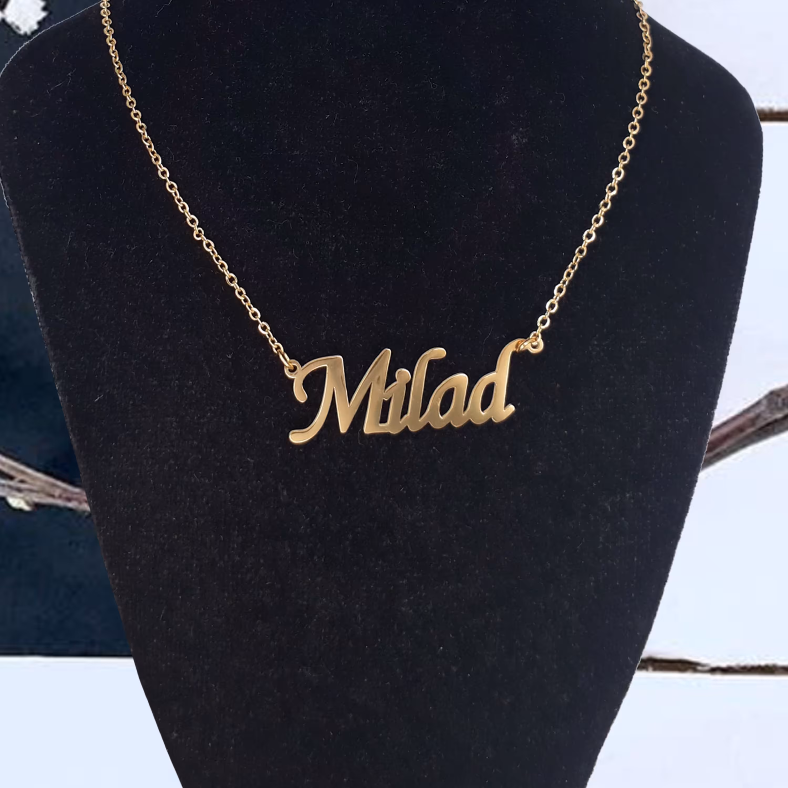 گردنبند اسم انگلیسی میلاد Milad با پلاک اسم و زنجیر جنس استیل رنگ ثابت