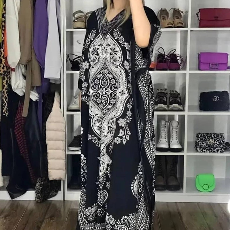 پانچ زنانه وارداتی هندی
جنس سیلک
تن پوش بسیار عالی وسبک و خنک
مناسب فصل بهار و تابستان
فری سایز