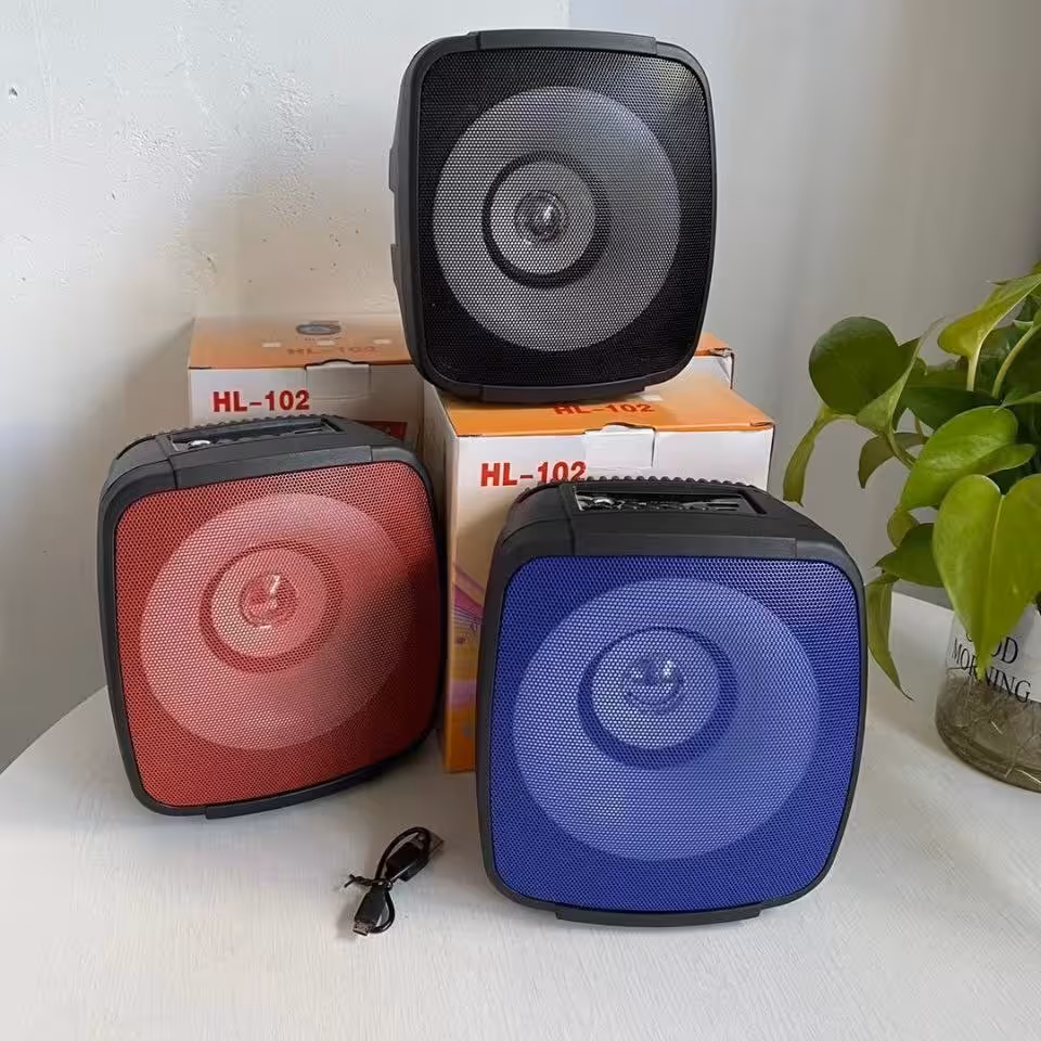 اسپیکر بلوتوثی قابل حمل مدل HL-102
