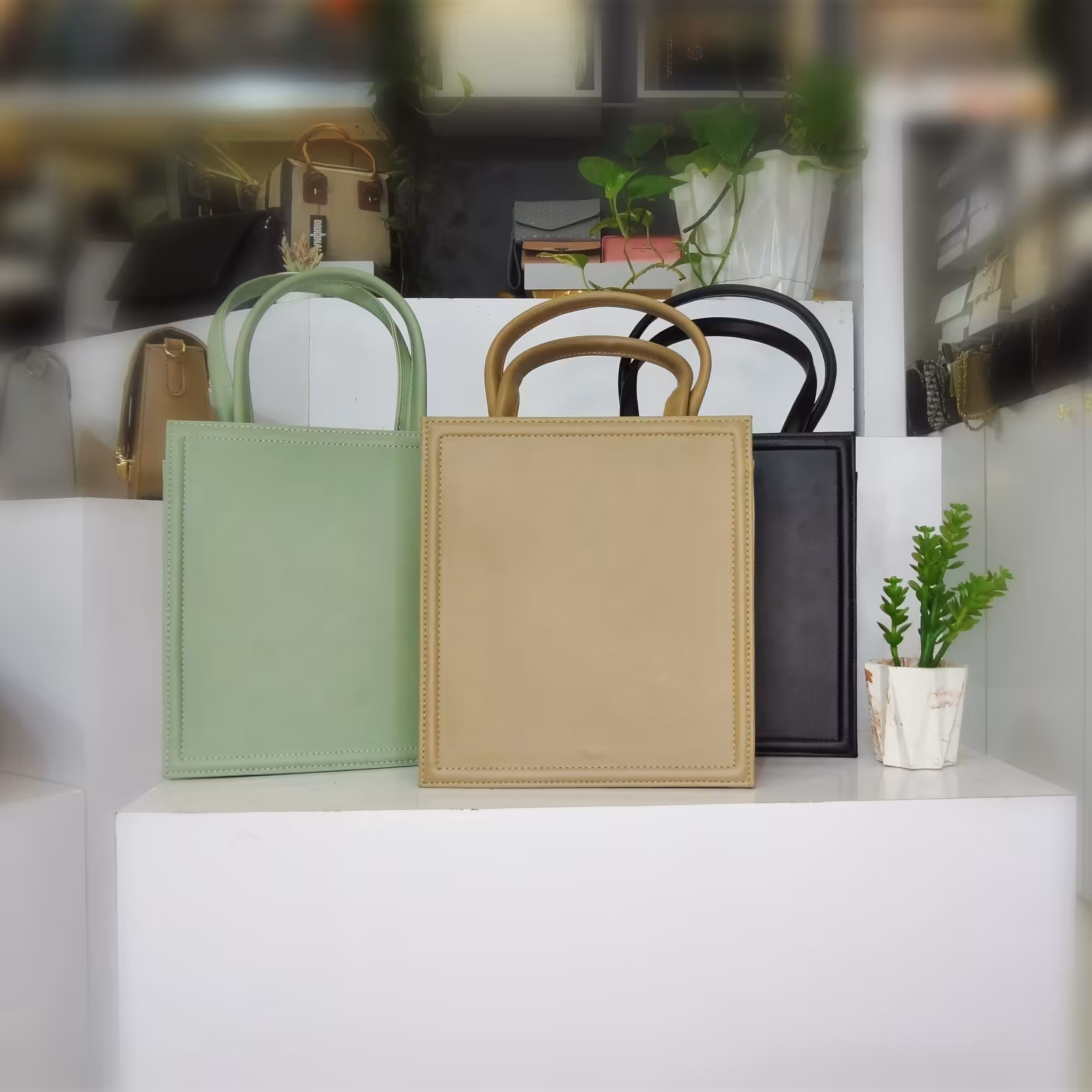 کیف دخترانه دسته دار مربعی 