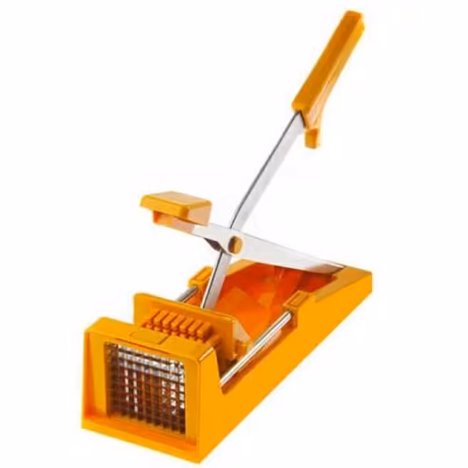 خلال کن سیب زمینی و پیاز و هویج