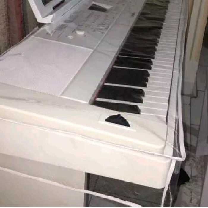 کاور پیانو در ابعاد درخواستی شما