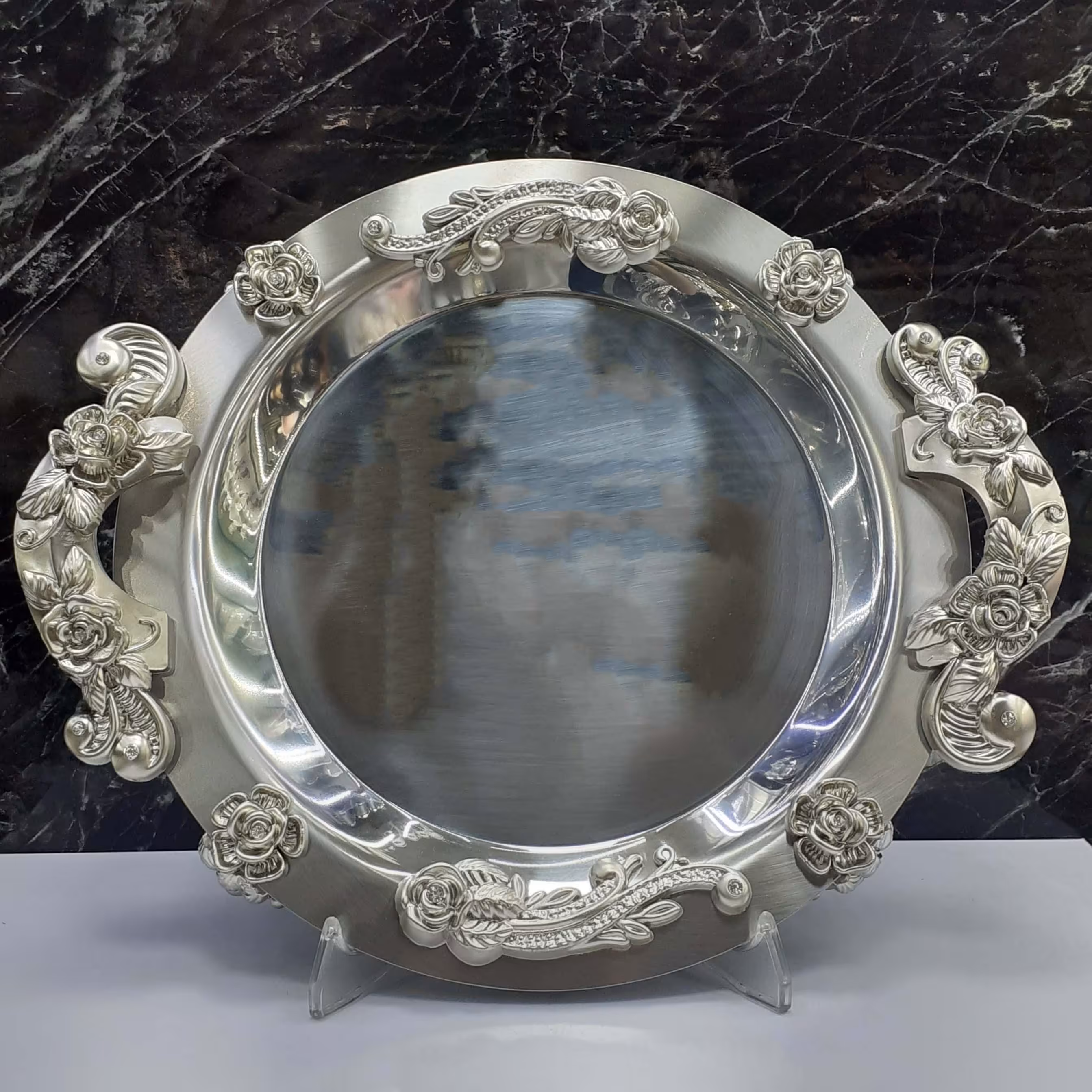 سینی سایز  متوسط نگار ، استیل ضد زنگ ، طرح گلستان، نقره ای ، گرد