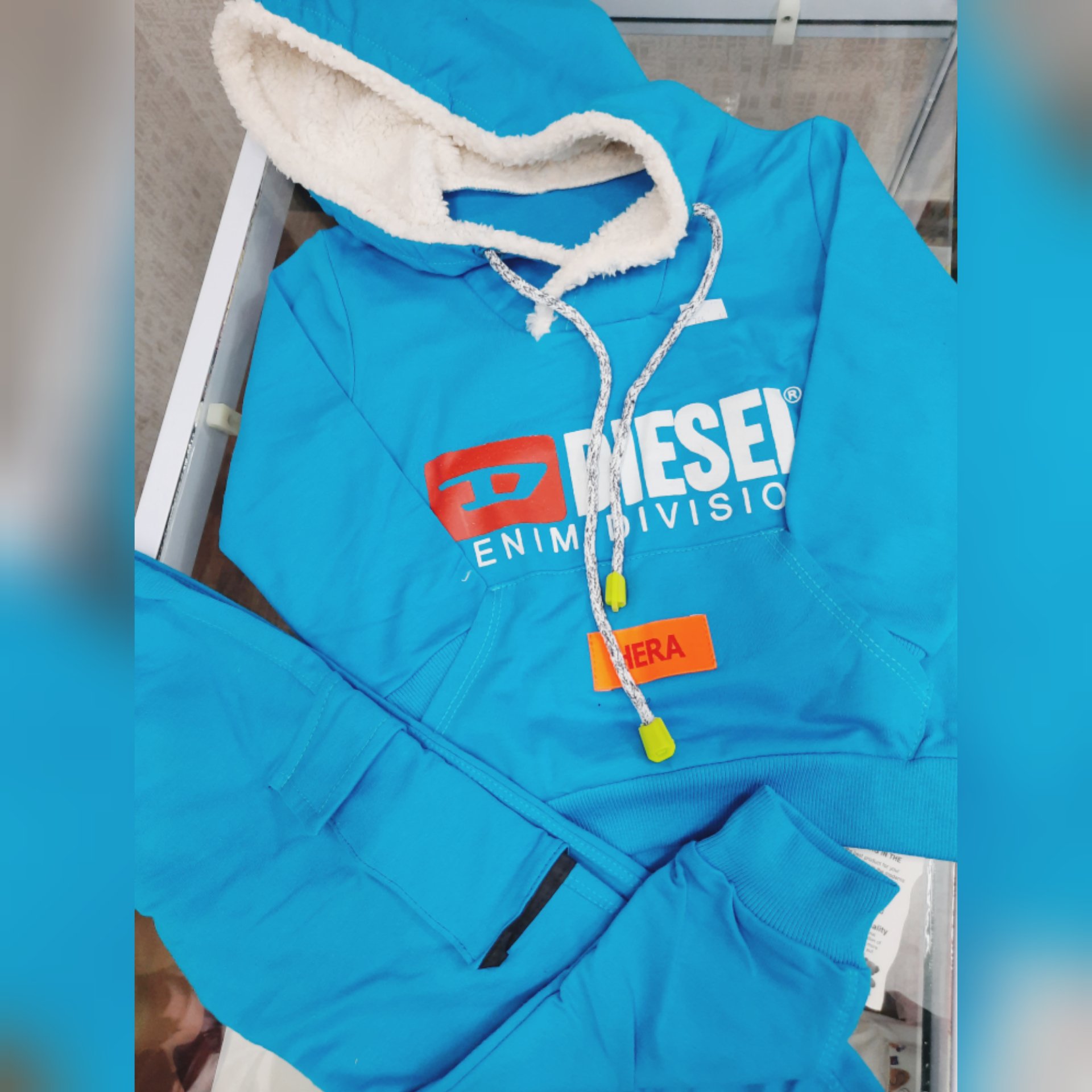 هودی شلوار اسپرت کلاه خزدار 