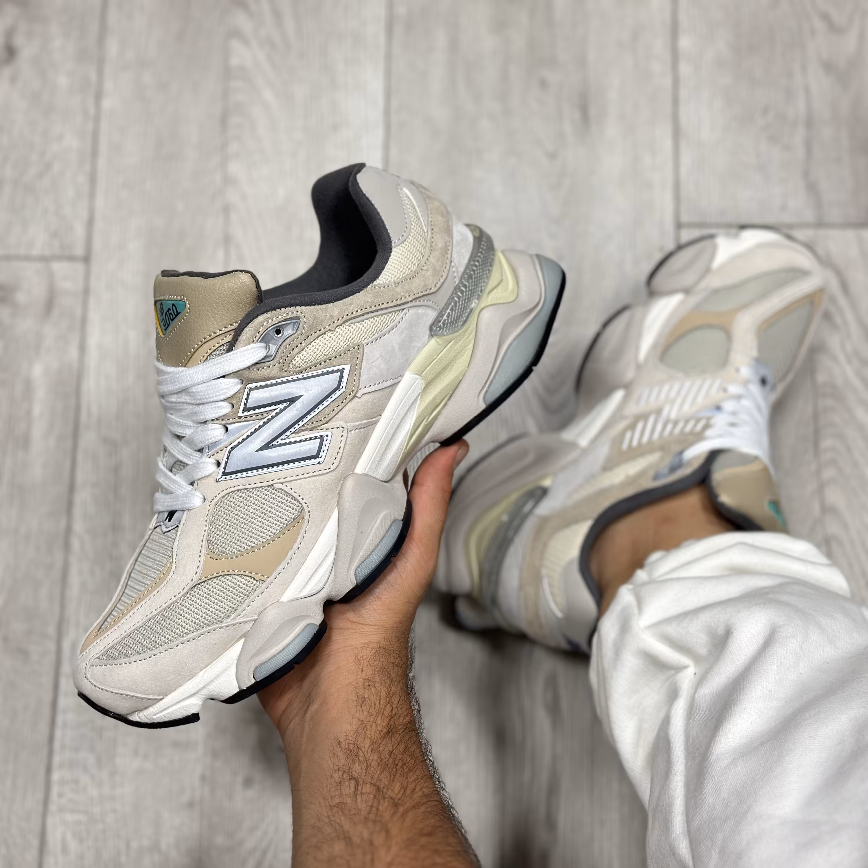 کتونی نیوبالانس اورجینال ویتنام مردانه مدل 9060 کرم سایز 40 41 42 43 44 45