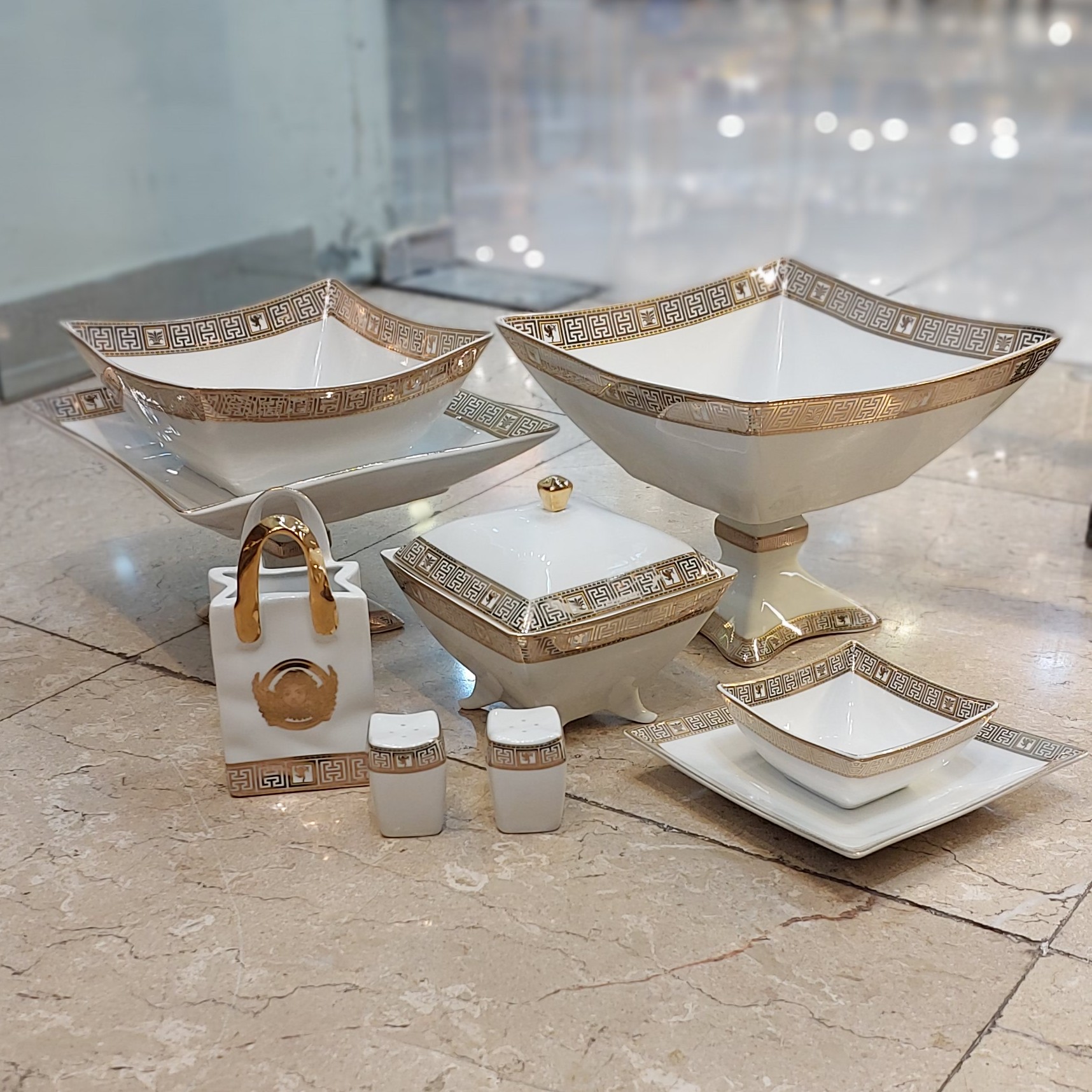 سرویس پذیرایی 6 نفره چینی مدل جینوس