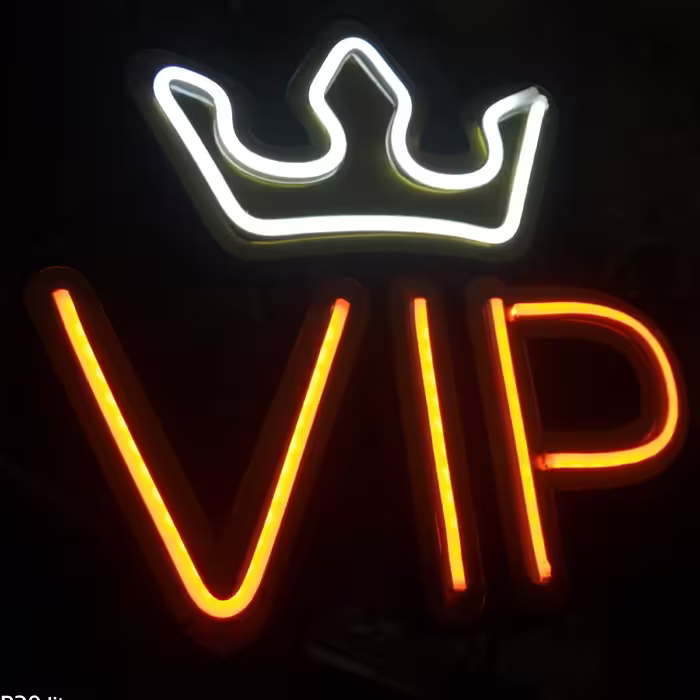 تابلو vipیه تابلو جذاب وشیک برای رستوران ومغازه