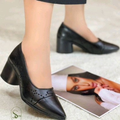 کفش طبی چرم