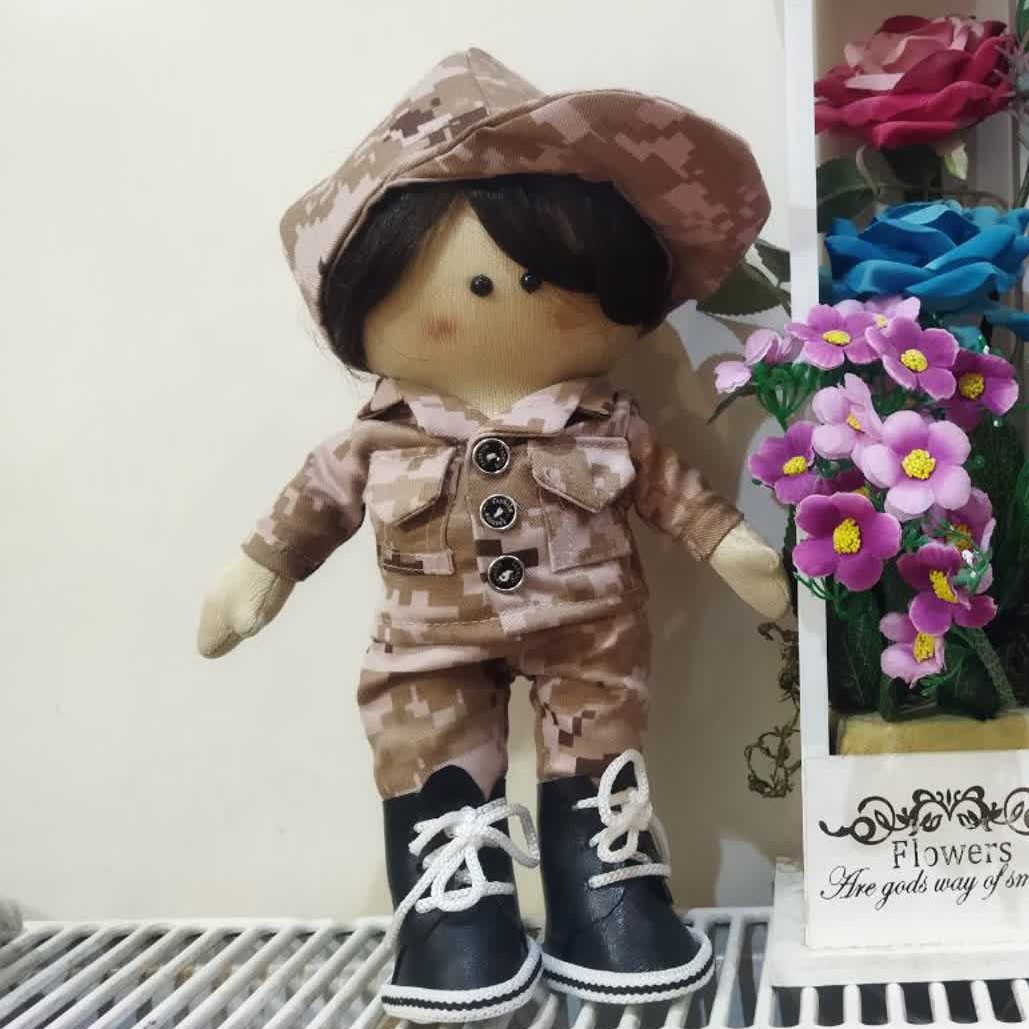 عروسک سرباز