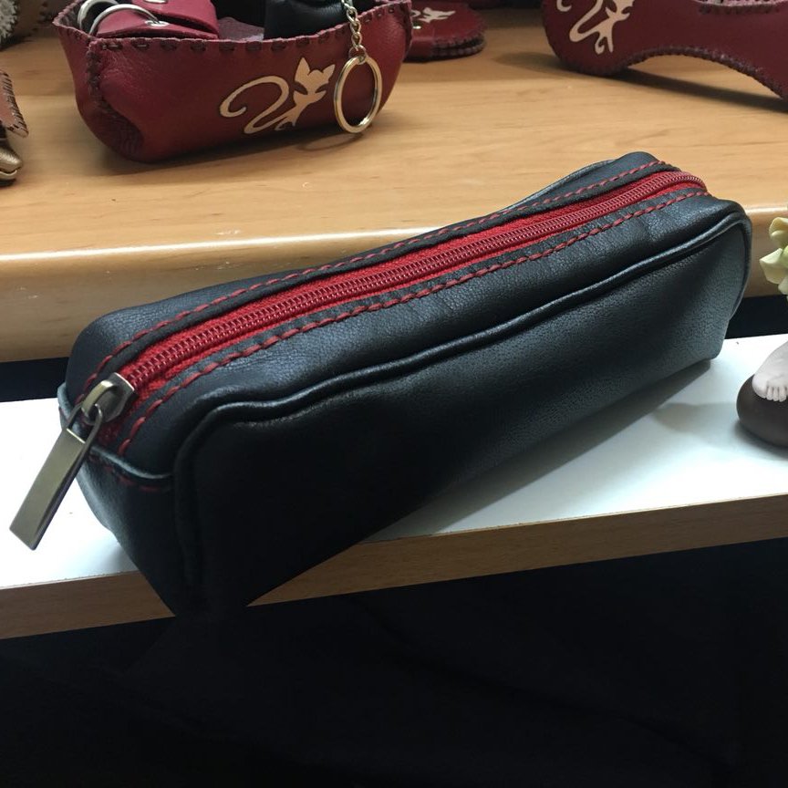 جامدادی چرمی