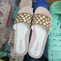 دمپایی ستاره ای