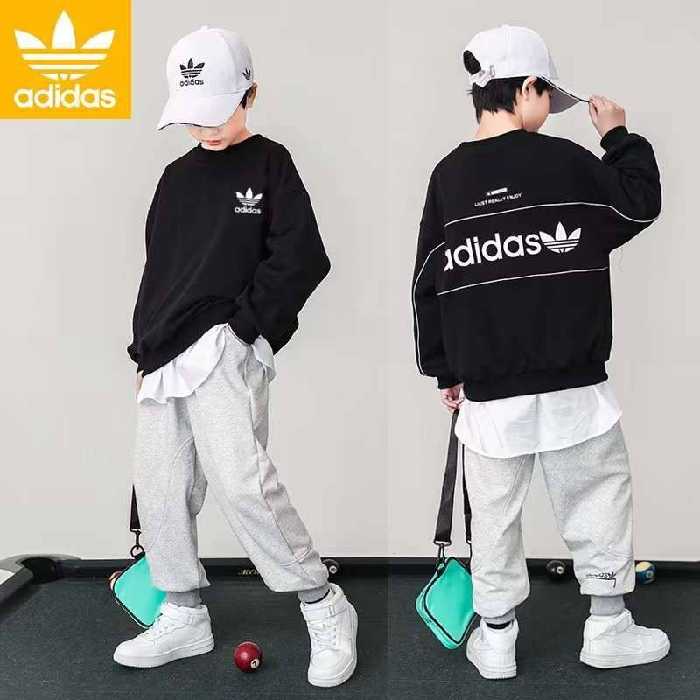 بلوز شلوار اسپرت وارداتی 4تا12سال