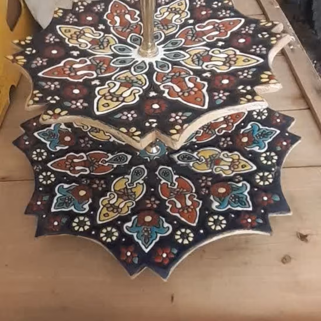 ظرف پذیرایی مینا کاری 