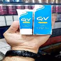 کرم مرطوب کننده کیووی مقدار 50 گرم