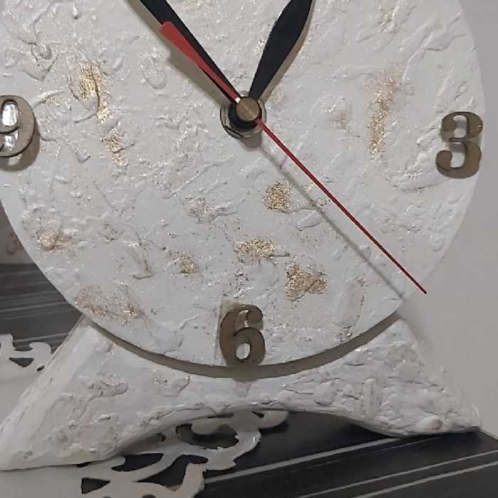 ساعت رو میزی چوبی