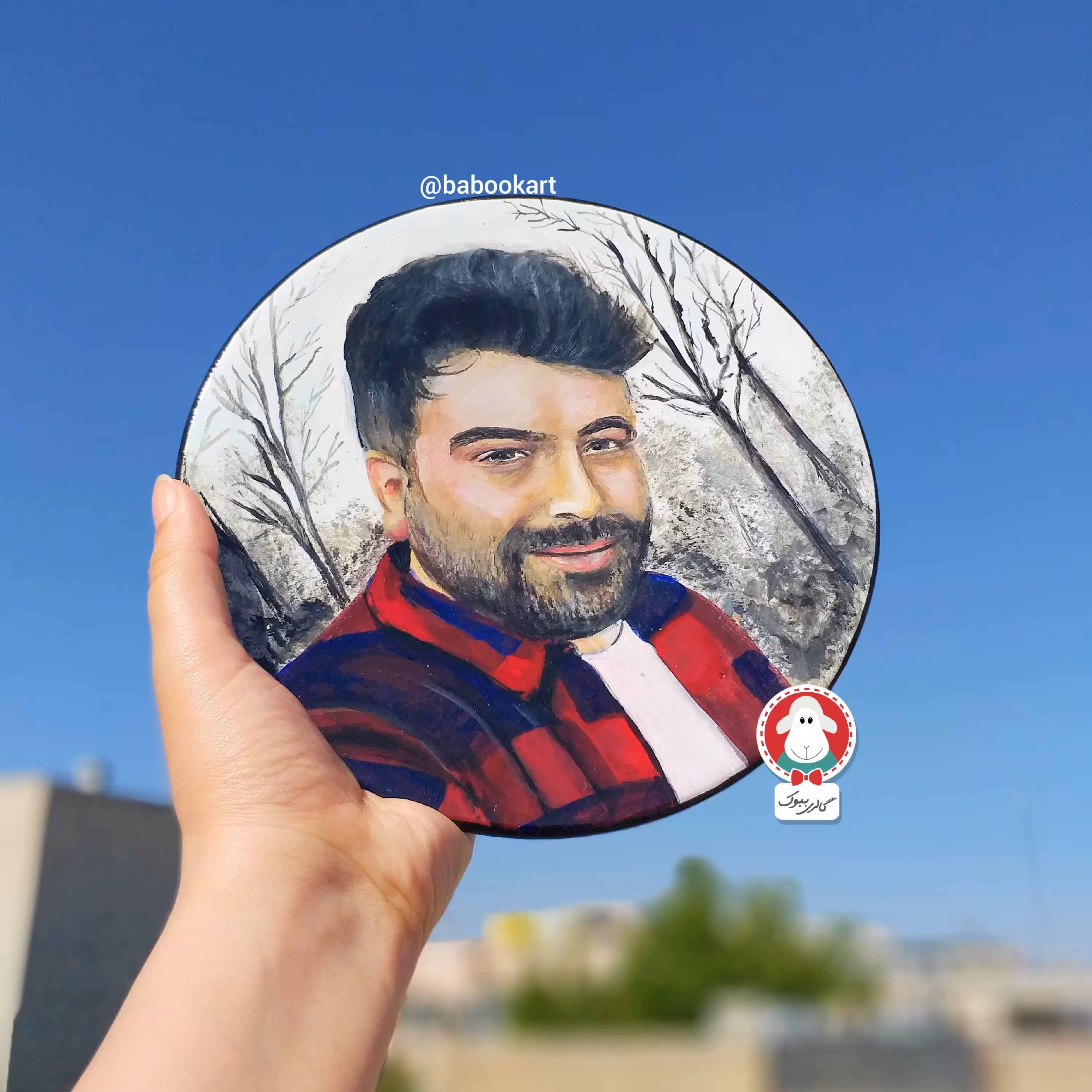 نقاشی 1 چهره روی بشقاب سفال قطر 15