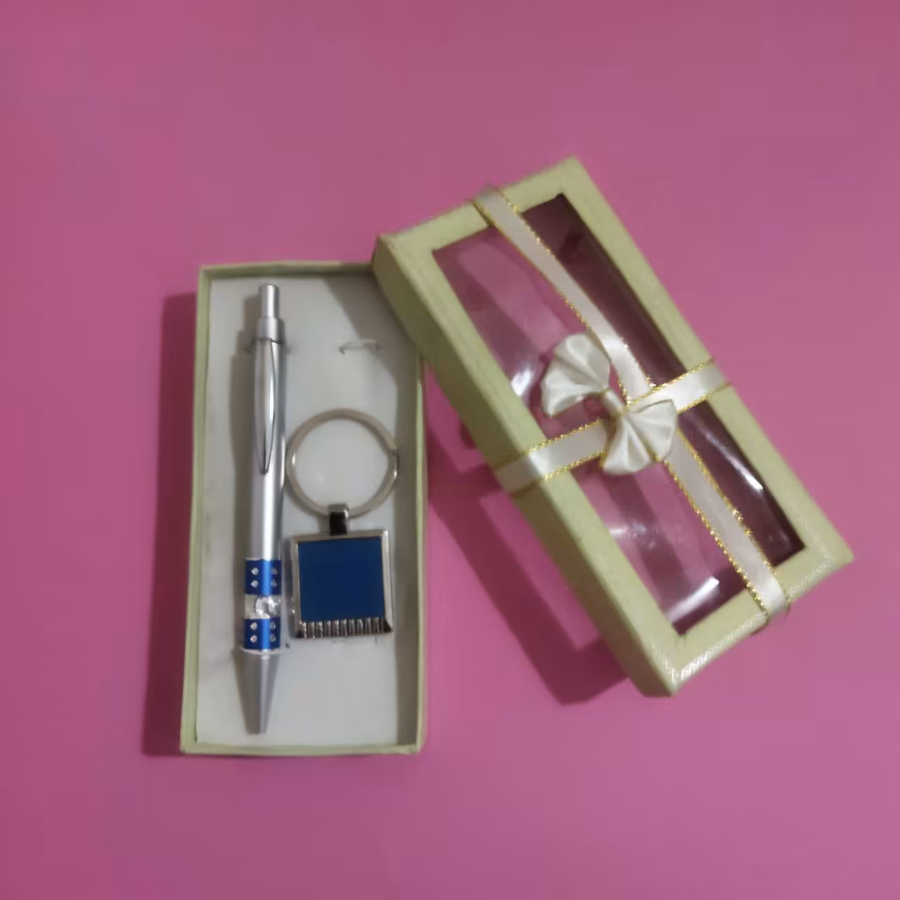 ست هدیه رسمی و اقتصادی همراه جعبه