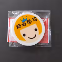 پاک کن فانتزی طرح لبخند در رنگبندی آبی قرمز مشکی نارنجی موجوده