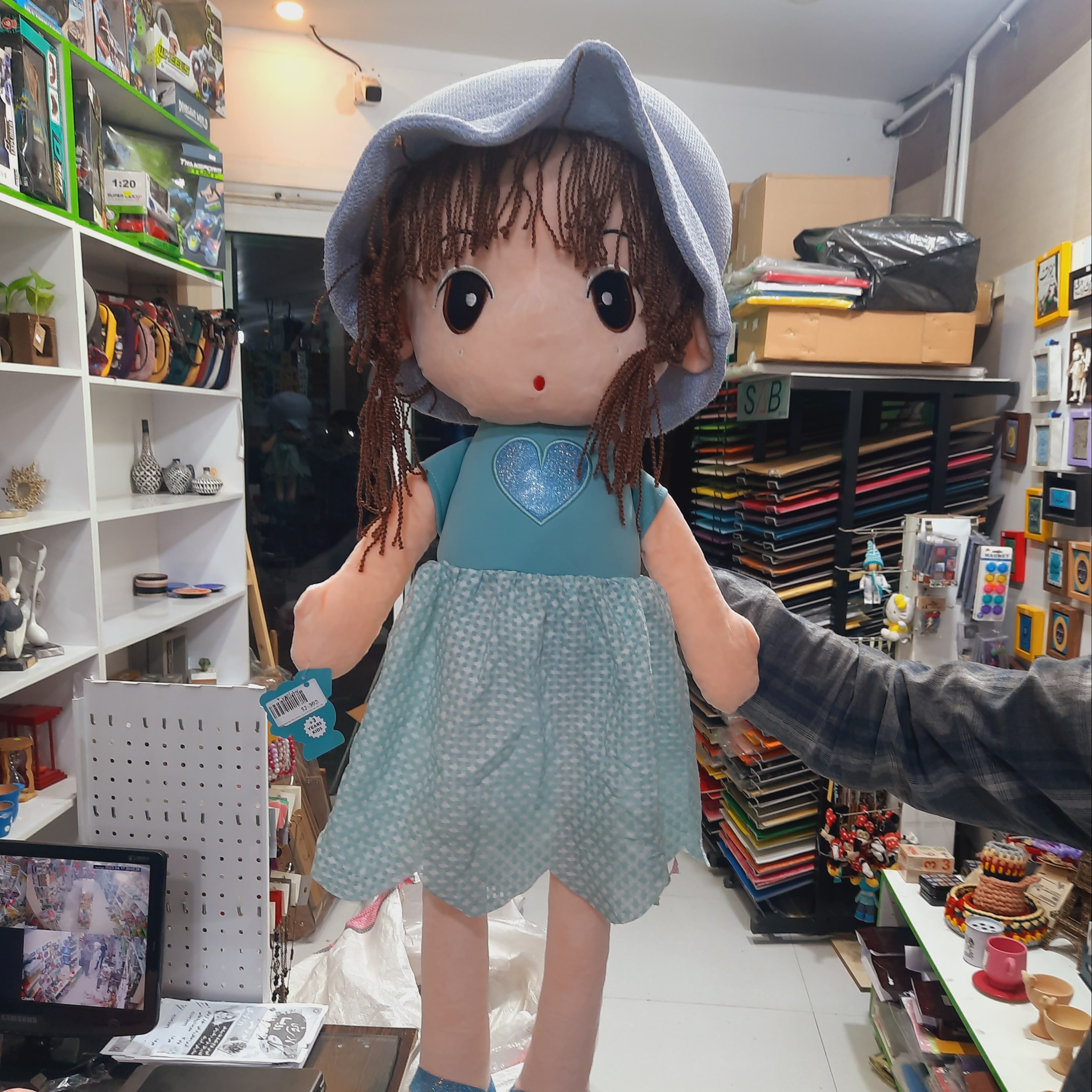 عروسک سارا جون 85 سانت