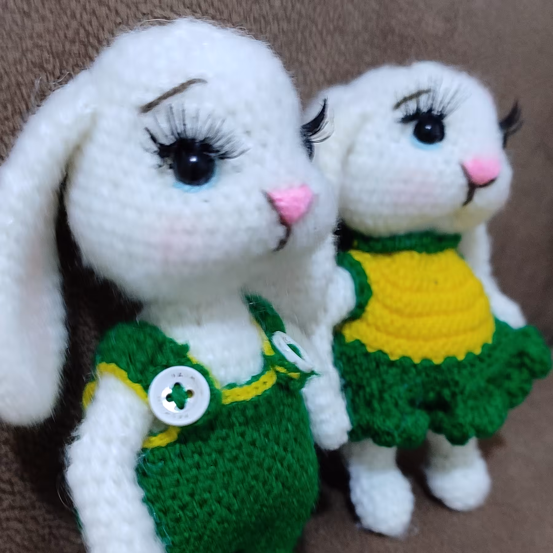 خرگوش  برفی و مخملی