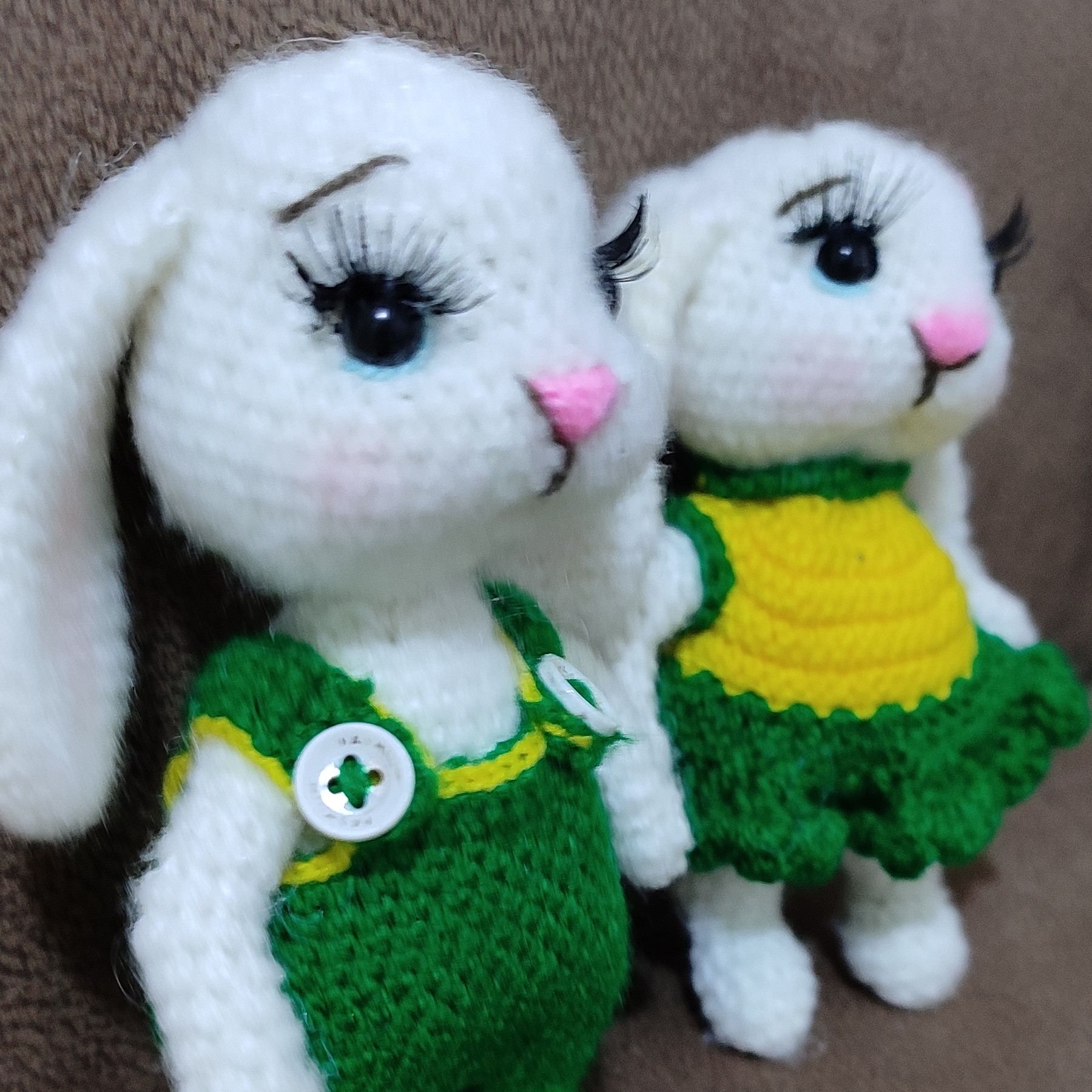 خرگوش  برفی و مخملی