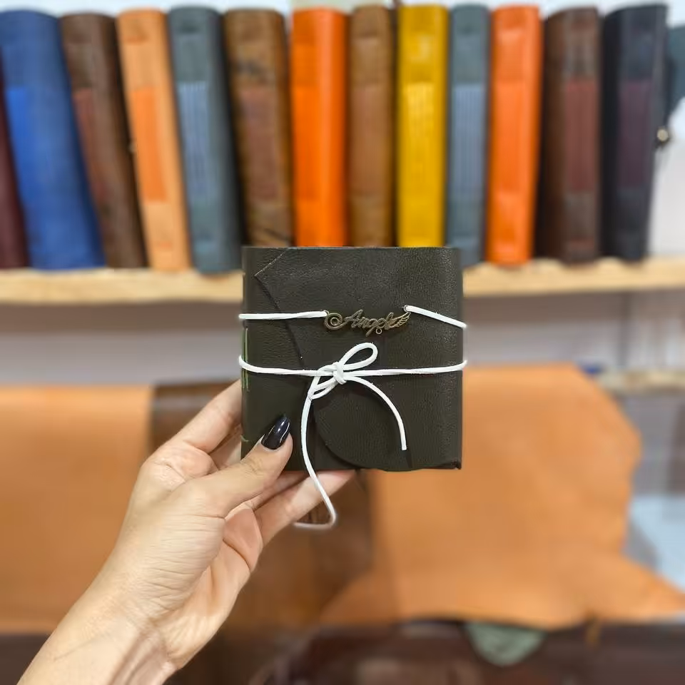 دفتر چرم سبز