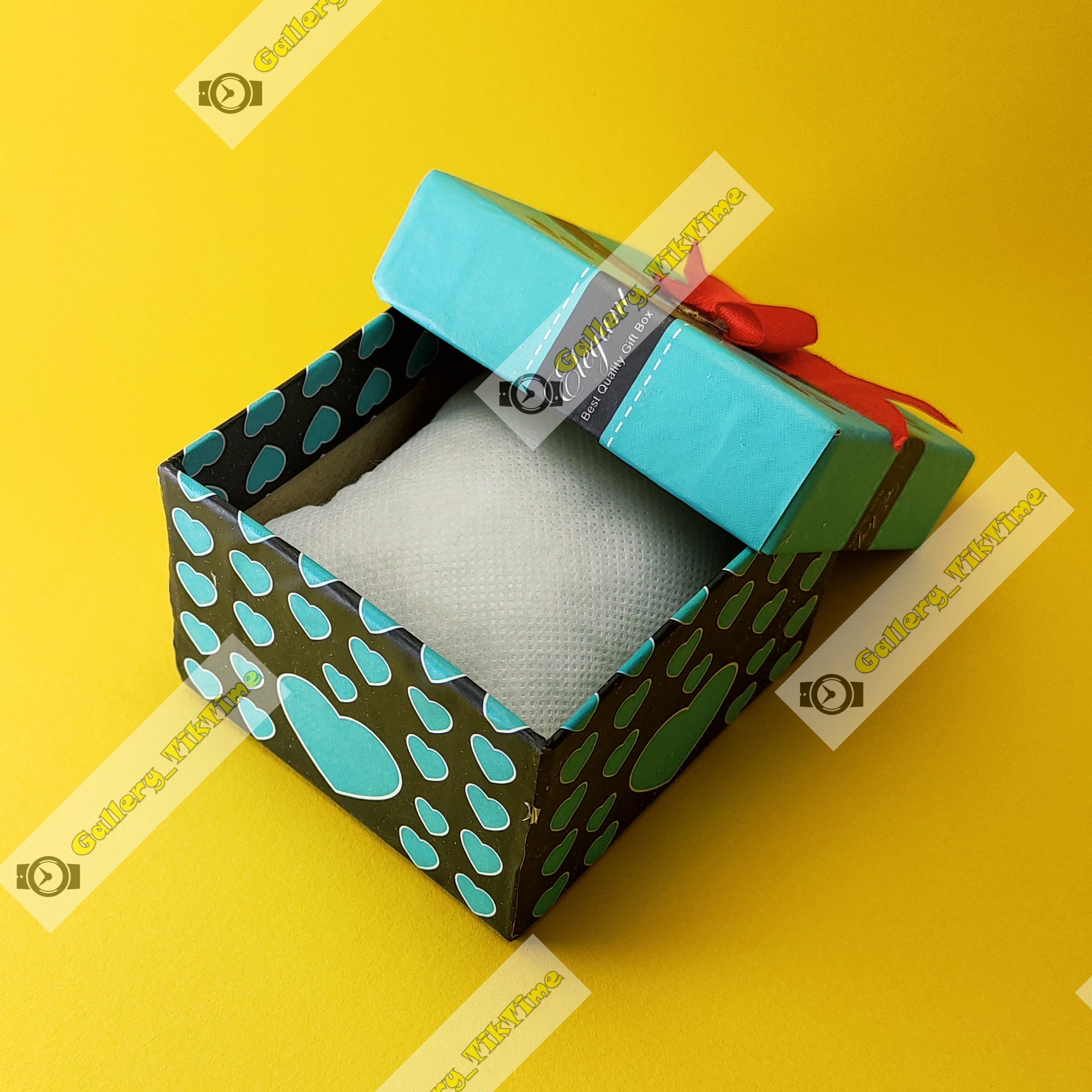 بسته 12 عددی جعبه ساعت کادویی