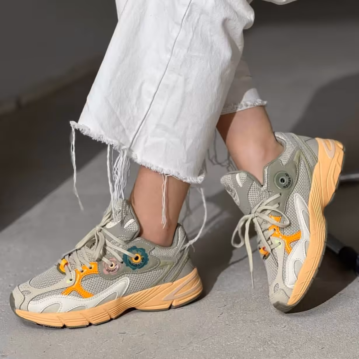 کتونی ادیداس زنونه اصل ویتنام